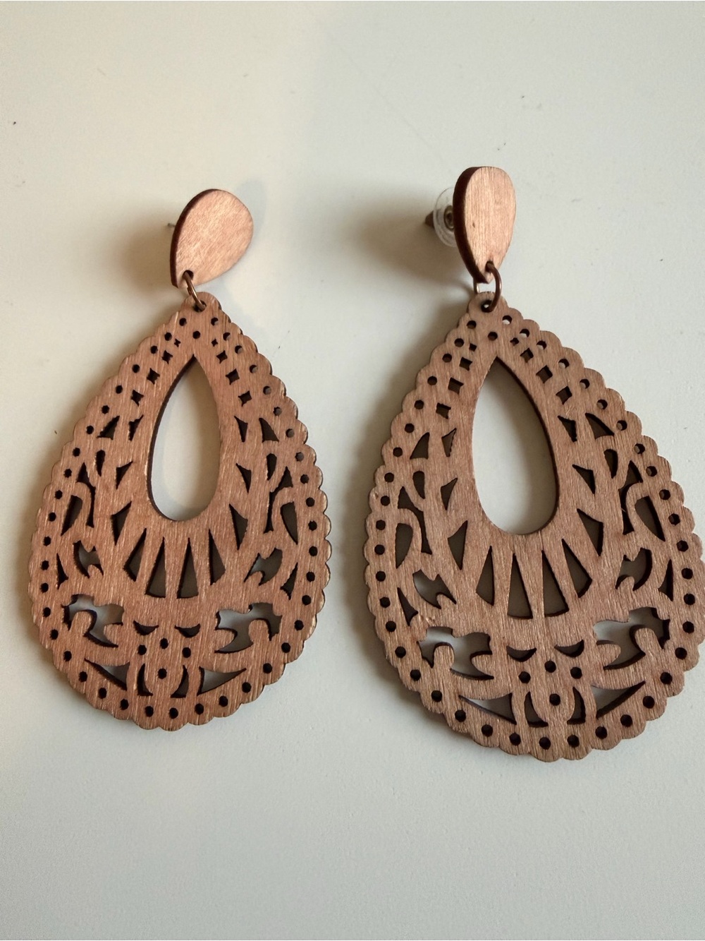 Wooden Teardrop Filigree Earrings - Brown